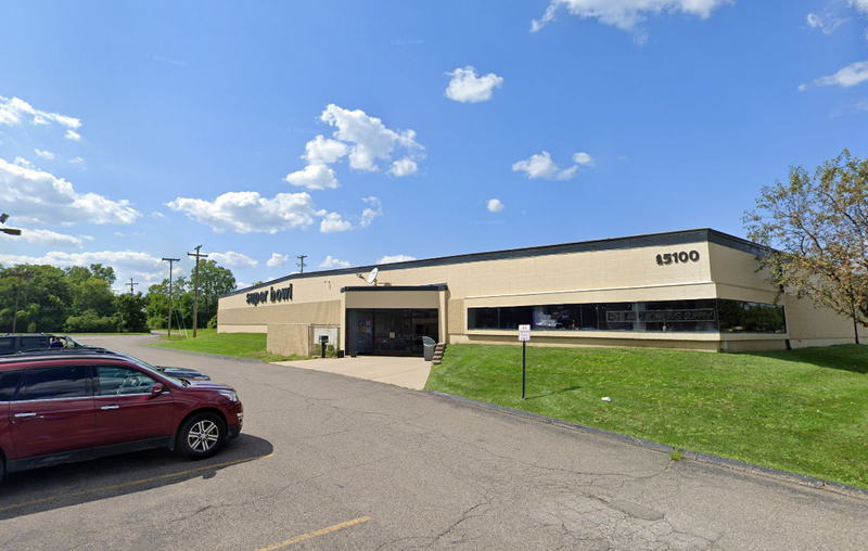 Superbowl - 2018 Street View (newer photo)